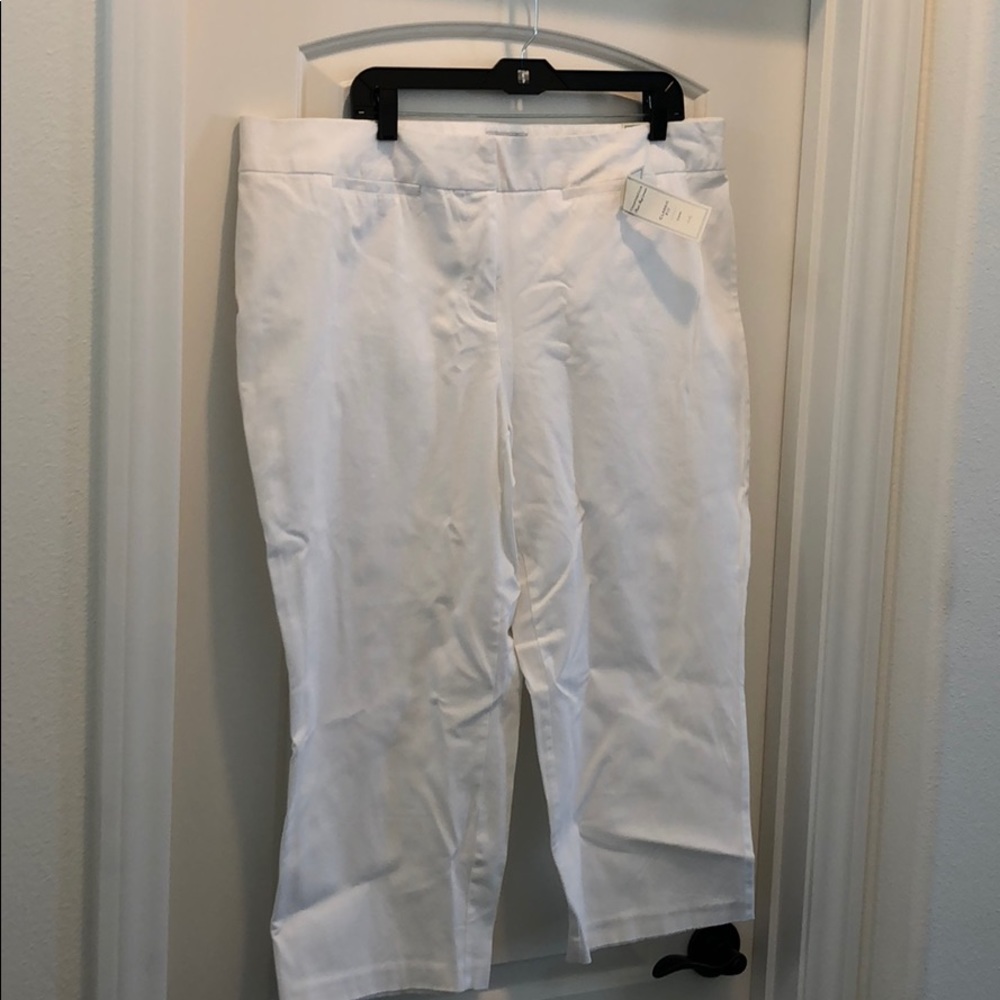 Charter Club new white capris NWT